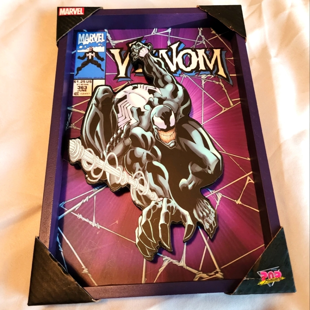 NWT Marvel Comics Venom Wall Décor